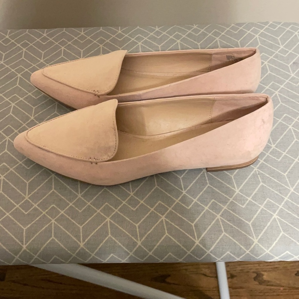 Light pink flats
